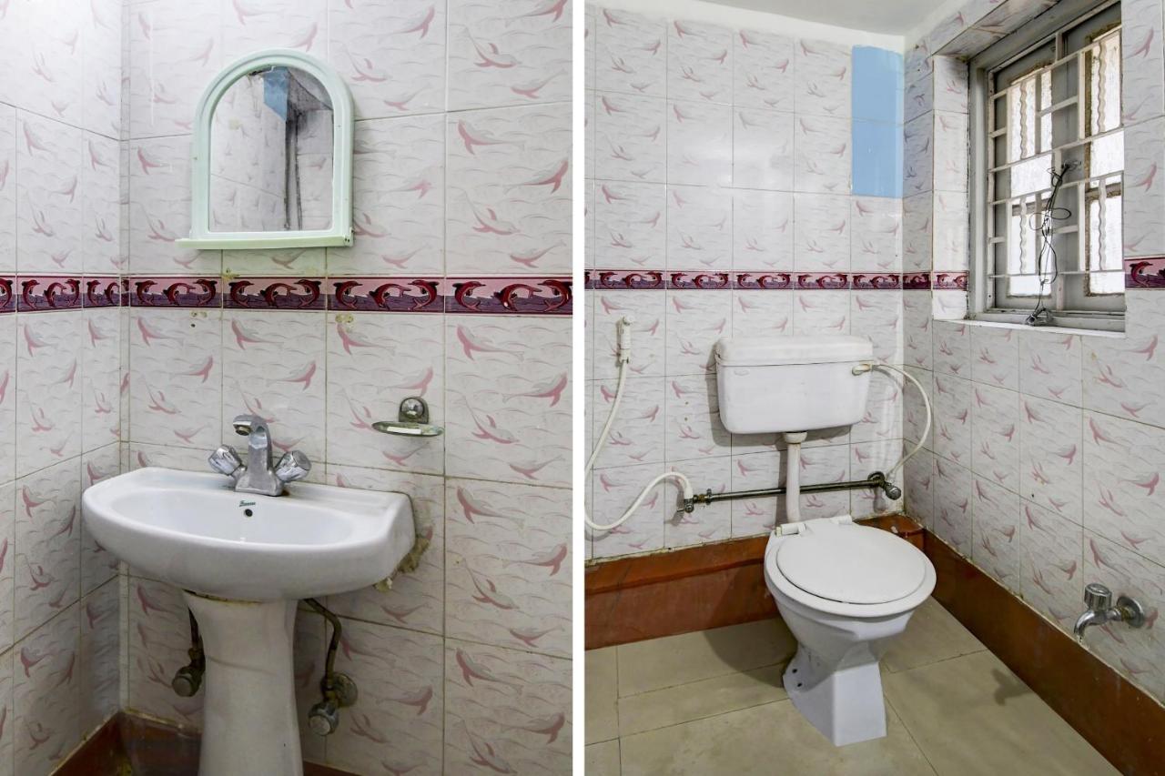 Super Oyo Hotel O Fantasy Stay Vibe Колката Екстериор снимка